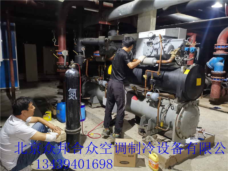 更换开利螺杆压缩机