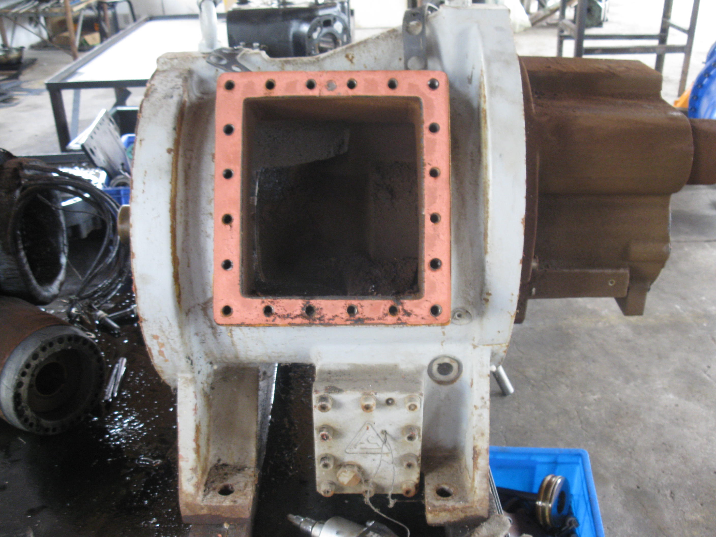 北京复盛压缩机噪音大维修（更换轴承）