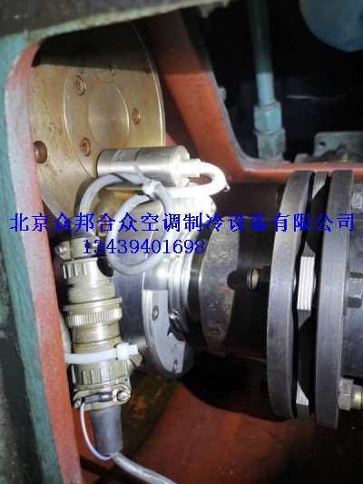 中央空调机组维修