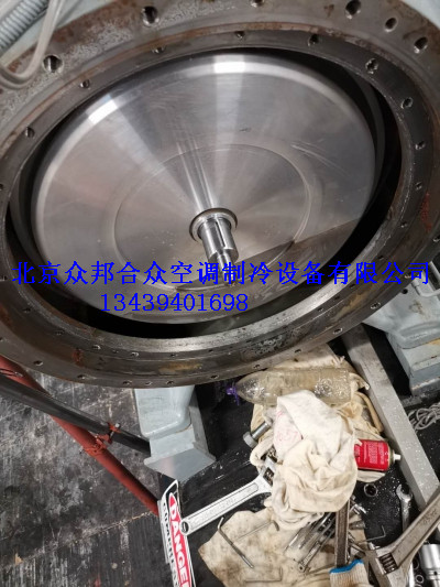 开利离心机大修